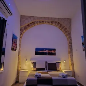 https://bari-white-house.barihotels.org