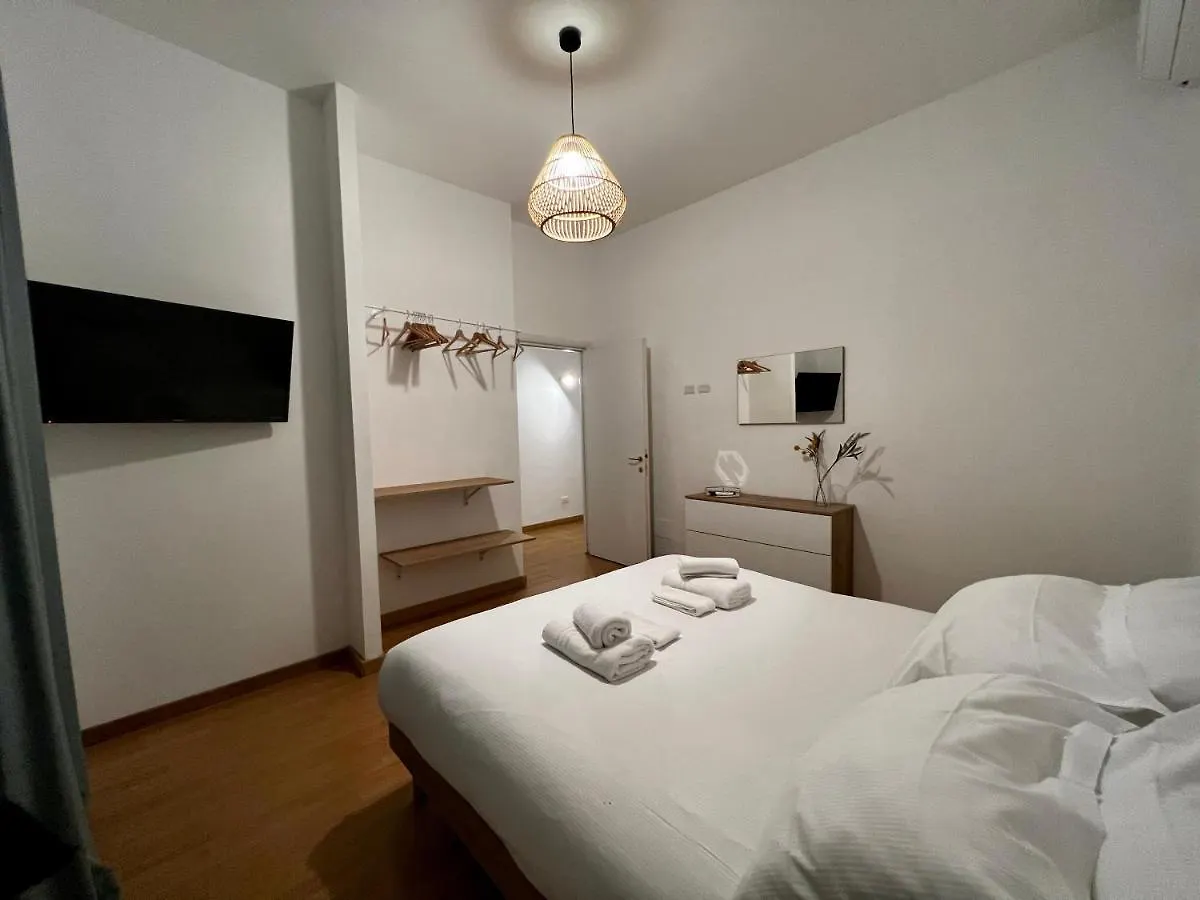 Conte Rosso Apartment Rom